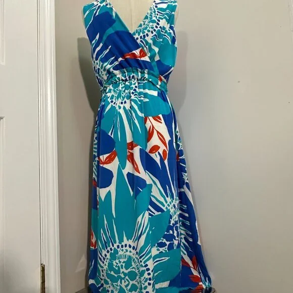 Sleeveless Silk-Inspired Dress with Blue & Orange Botanical Pattern  (SIZE 6) - Picture 15 of 16